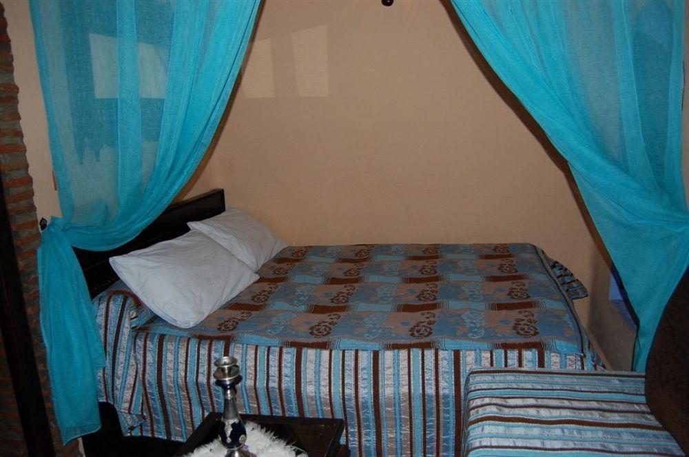 Dar Zman Bed & Breakfast Чефчауен Екстериор снимка