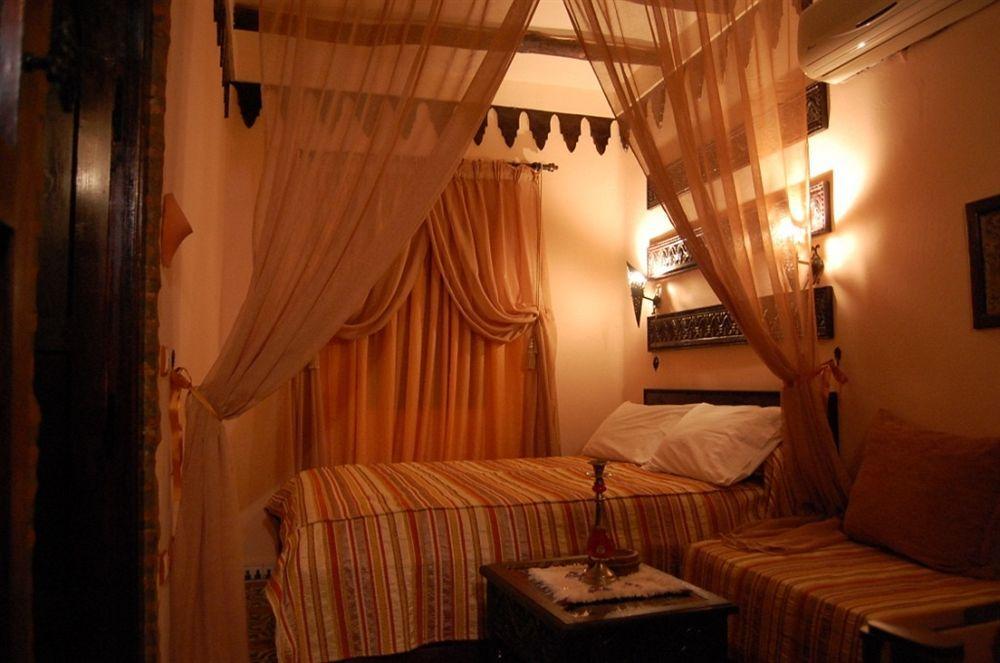 Dar Zman Bed & Breakfast Чефчауен Екстериор снимка