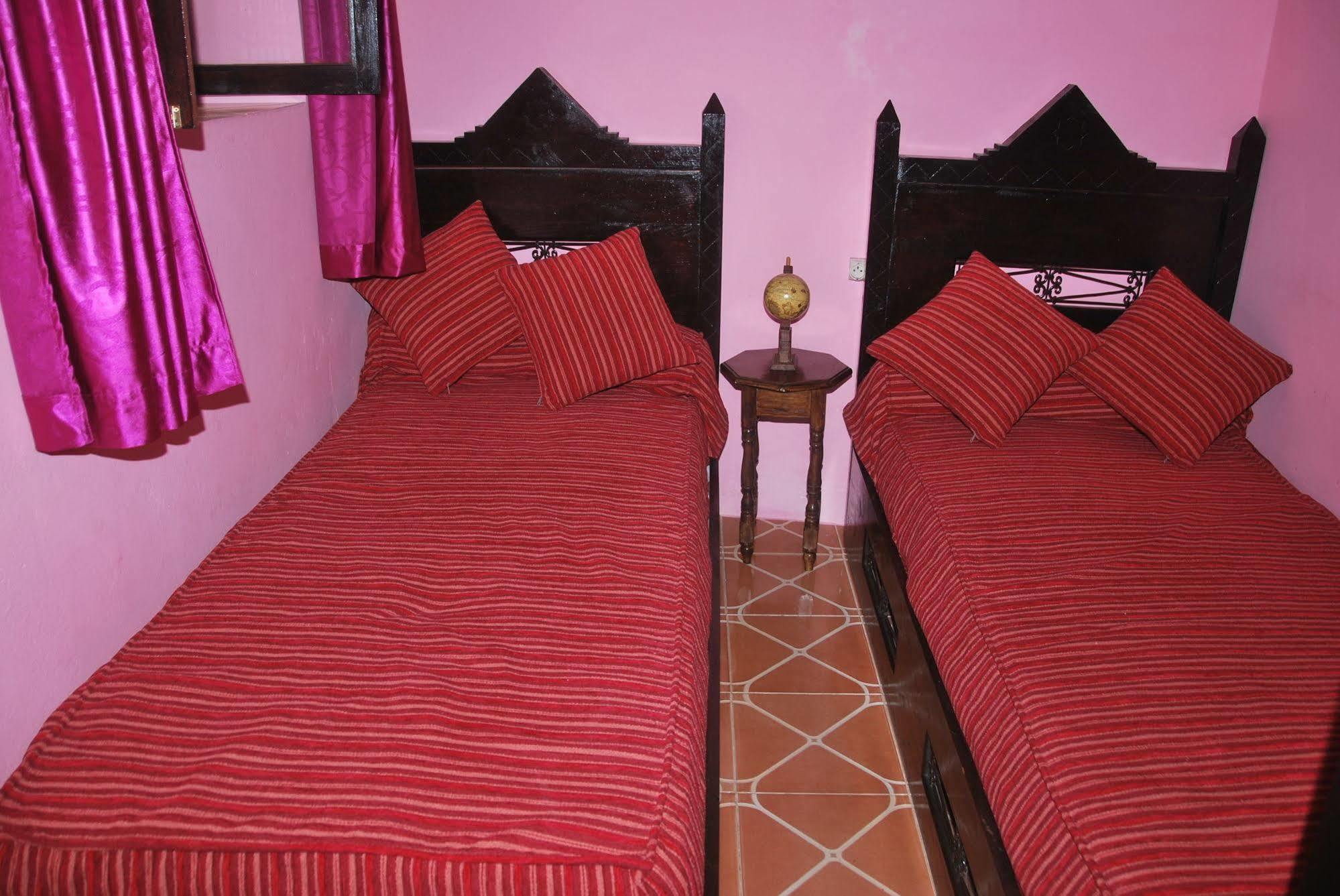 Dar Zman Bed & Breakfast Чефчауен Екстериор снимка
